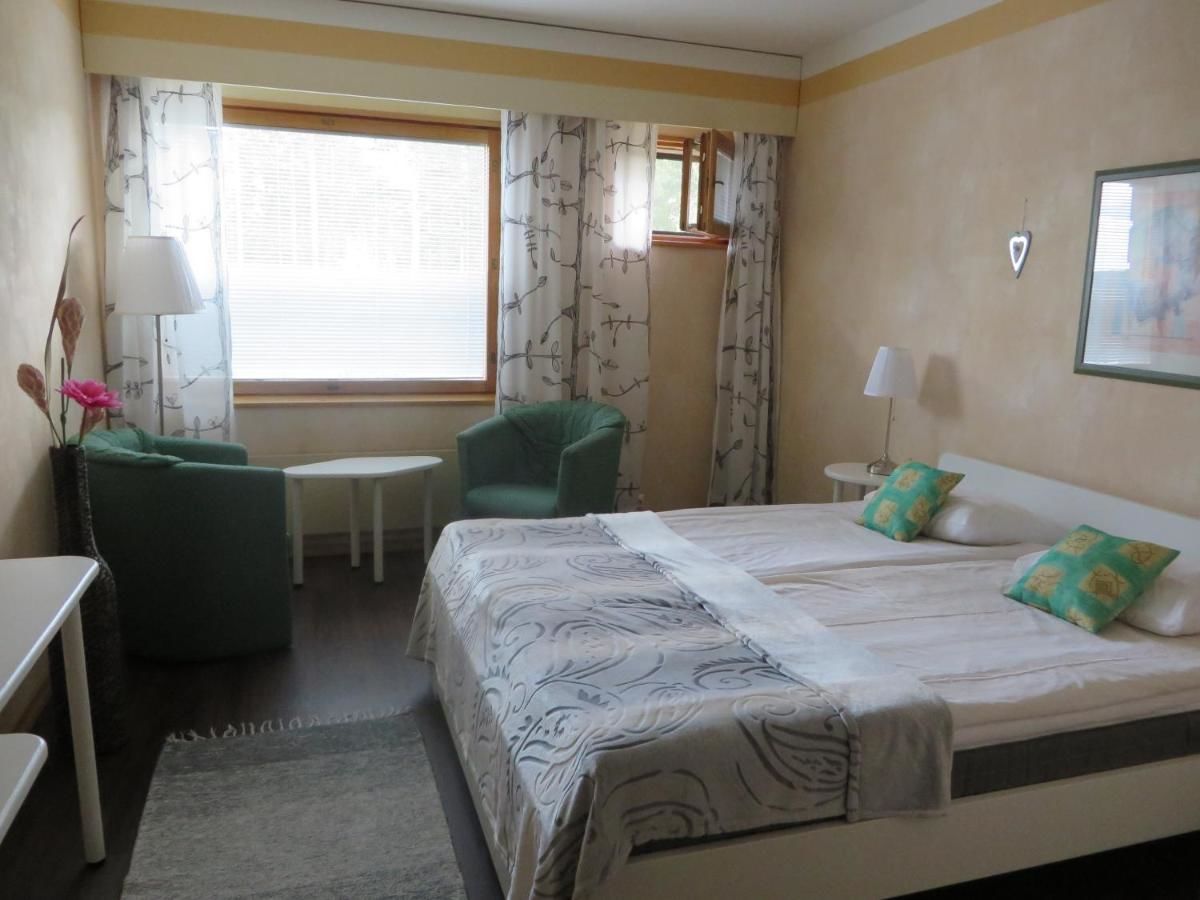 Отель Hotel Kalevala Кухмо